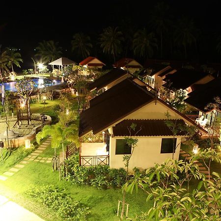קוי בורי Kuiburi Hotel & Resort מראה חיצוני תמונה